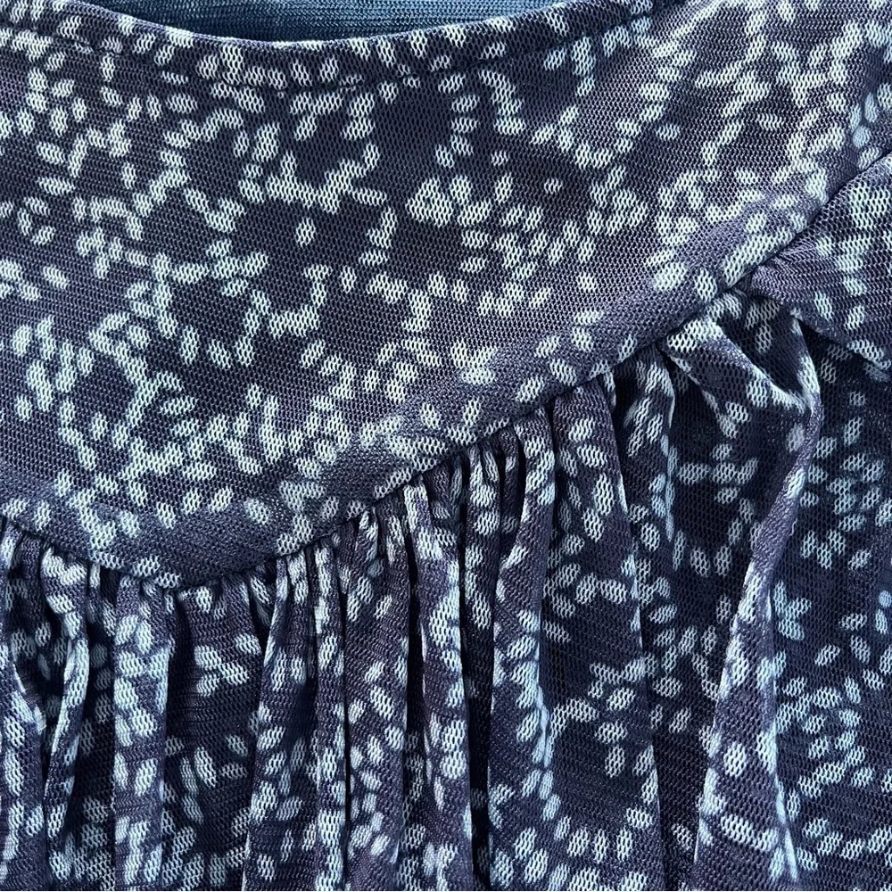 Jane and Delancey blue print sleeveless top size XS